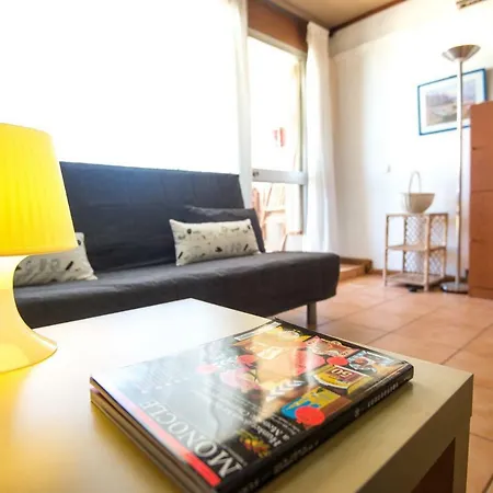 Near Marina De Vilamoura Appartement